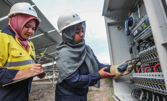 Le nombre d’emplois liés aux énergies renouvelables s’accroît dans le monde